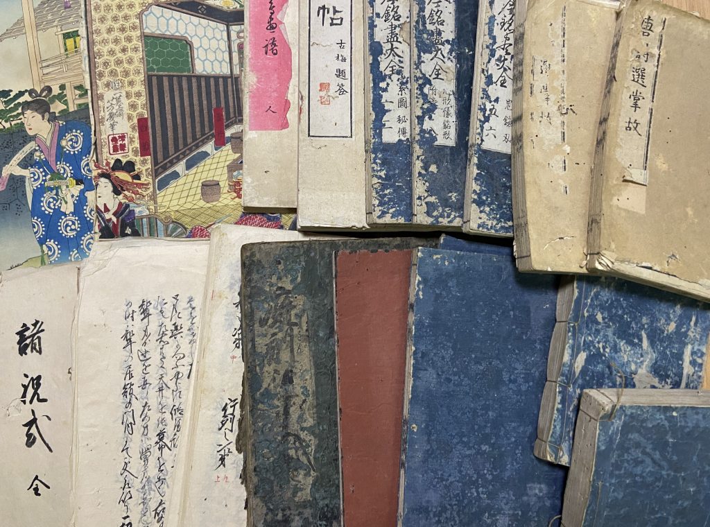 神戸市灘区にて和本・版画・浮世絵等の買取り